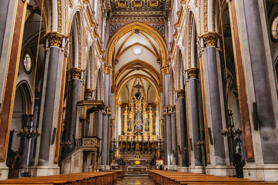 Naples: Old Town Guided Walking Tour - San Gregorio Armeno, the nativity street