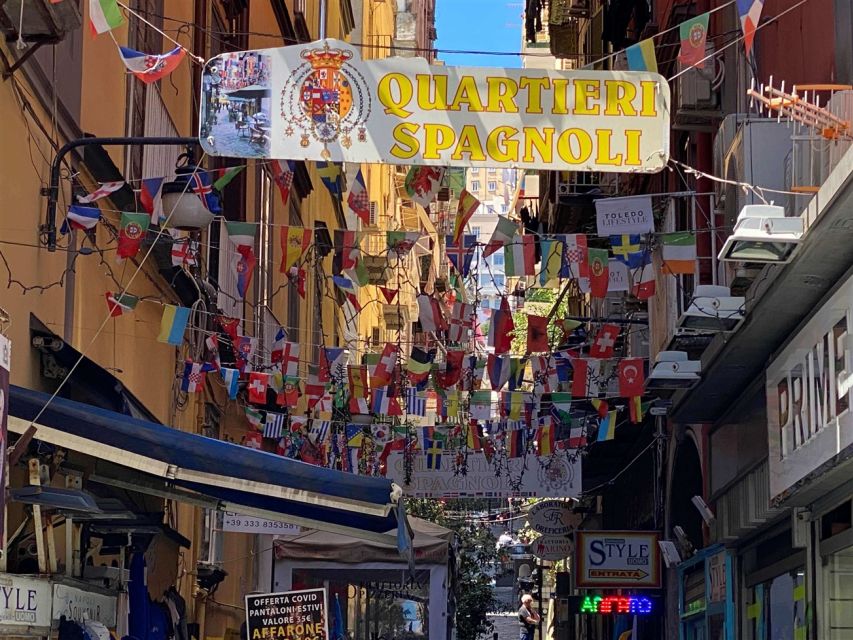 Naples: Spanish Quarters Walking Tour - Key points at a glance