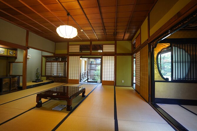 Nara Half Day Trip Walking Tour (Private Option Available) - Naramachi and the old merchant house