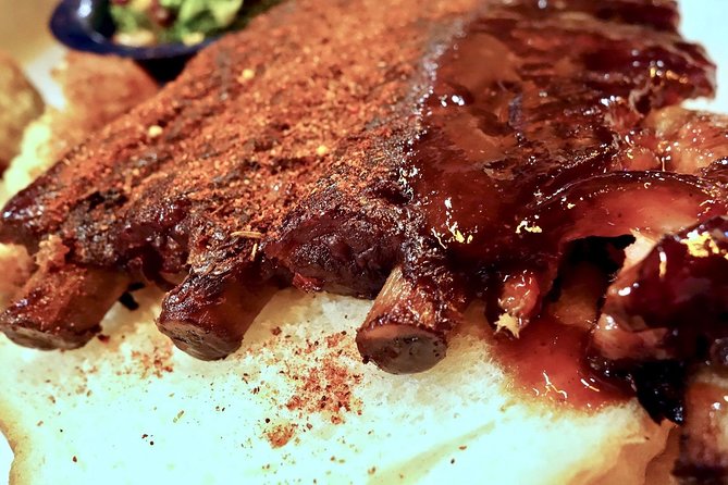 Nashville: Food Tour with 5+ Tastings of Local Delicacies - East Nashville starts with serious Southern flavor