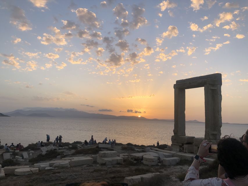 Naxos Town Sunset Walk - Who will enjoy this evening walk?