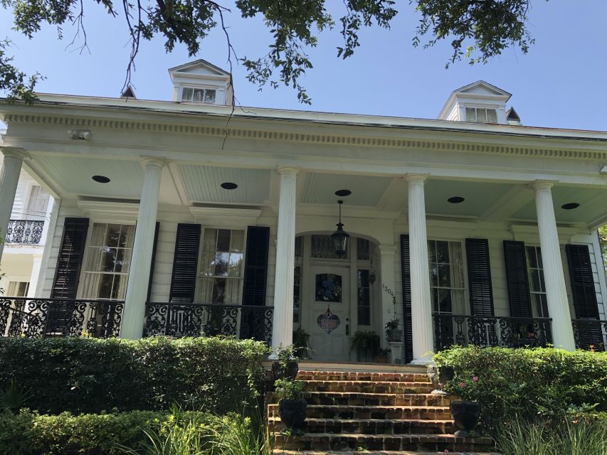 New Orleans: 2-Hour Homes of the Rich & Famous Walking Tour - Who should book this walk