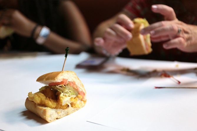 New Orleans Food and History Walking Tour - Hot sauce, dry rubs, and Louisiana heat