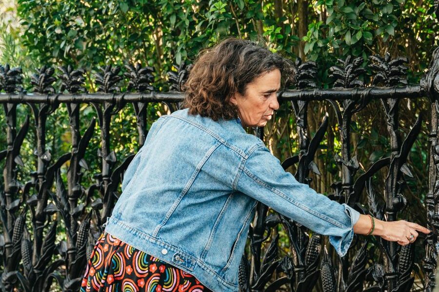 New Orleans: Garden District Guided Walking Tour - Guides who turn facts into good conversation
