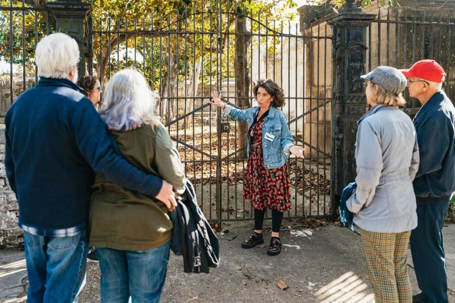 New Orleans: Garden District Guided Walking Tour - Walking comfort, weather, and access