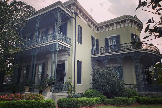 New Orleans Garden District History Walking Tour - The people behind the houses