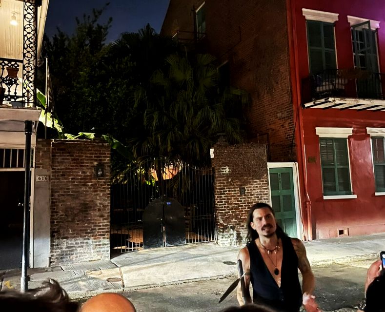 New Orleans Haunted Ghost, Voodoo & Vampire Walking Tour - How much value do you get for $32?