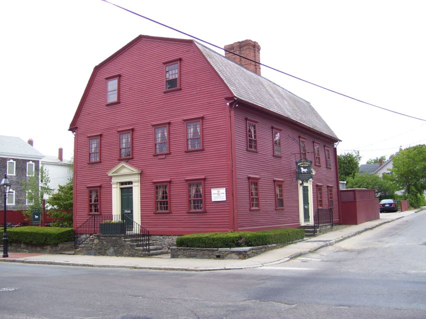 Newport: Historic District Ghosts Guided Walking Tour - Key points to know before you book