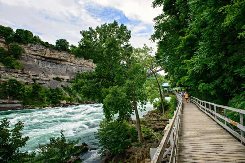 Niagara Falls, Canada: White Water Walk Entry Ticket - Meeting Niagara’s wildest water