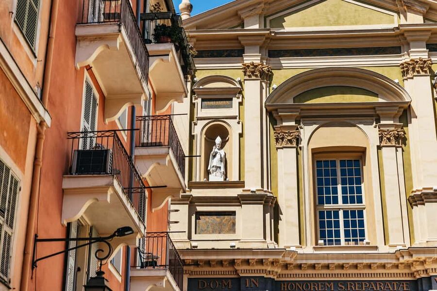 Nice: Old Town & Castle Hill Informative Guided Walking Tour - Practical advice for a better experience