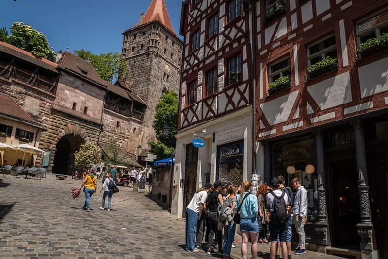 Nuremberg: Free Walking Tour - St. Sebaldus Church and Old City Hall