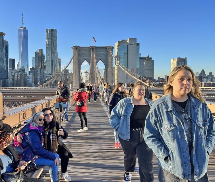 NYC: Brooklyn Bridge and DUMBO Guided Walking Tour - Key points at a glance