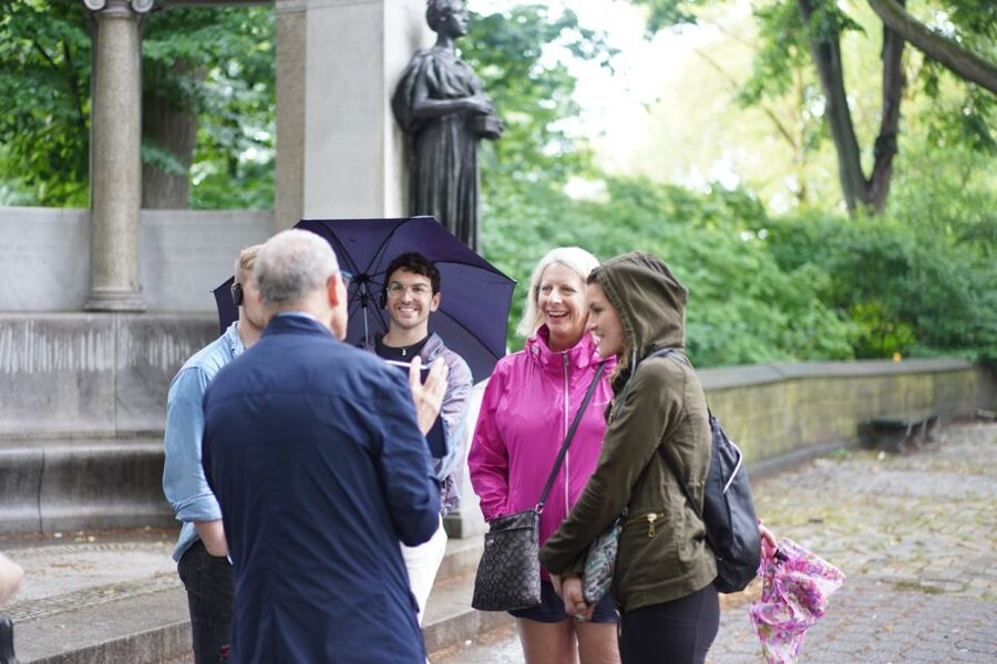 NYC: Fifth Ave Gilded Age Mansions Guided Walking Tour - Key points at a glance
