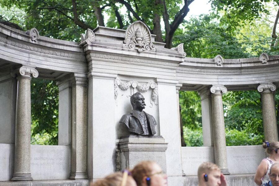 NYC: Fifth Ave Gilded Age Mansions Guided Walking Tour - The Frick Collection from the sidewalk