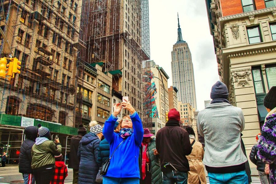 NYC: Guided Bus and Walking Tour with Staten Island Ferry - The Flatiron District and Manhattan neighborhoods from the bus