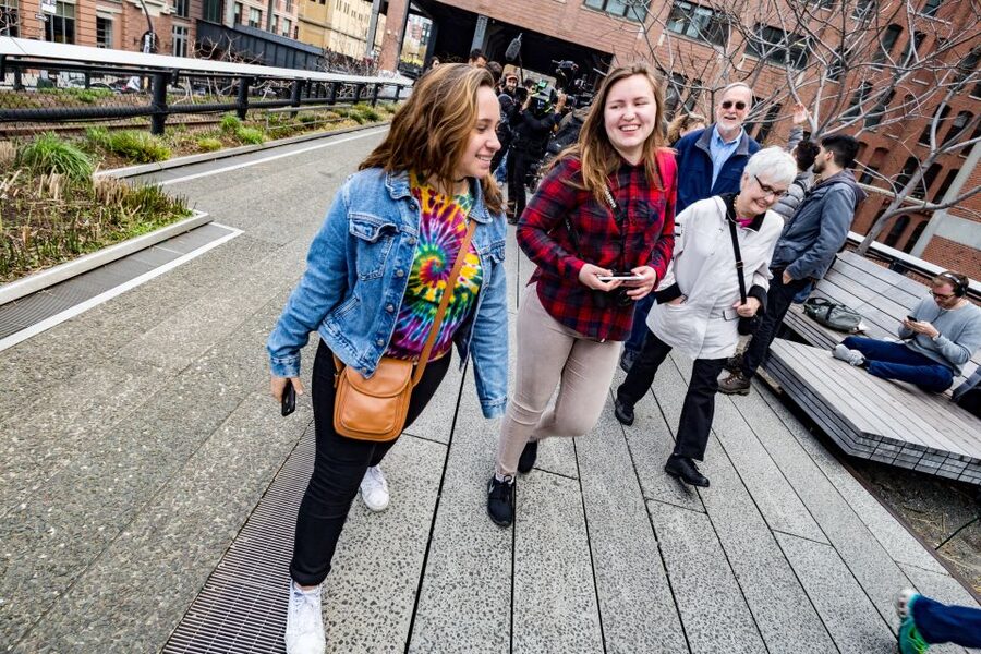 NYC: High Line, Chelsea, & Meatpacking District Walking Tour - Timing, weather, and what to bring