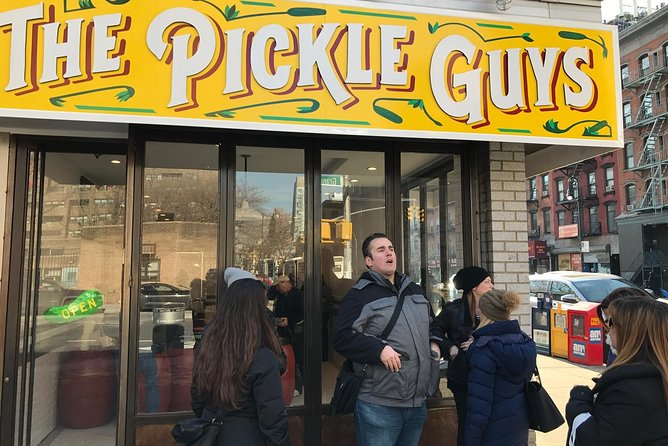NYC Lower East Side Walking and Food Tour - Starting with pastrami at Katz’s Delicatessen