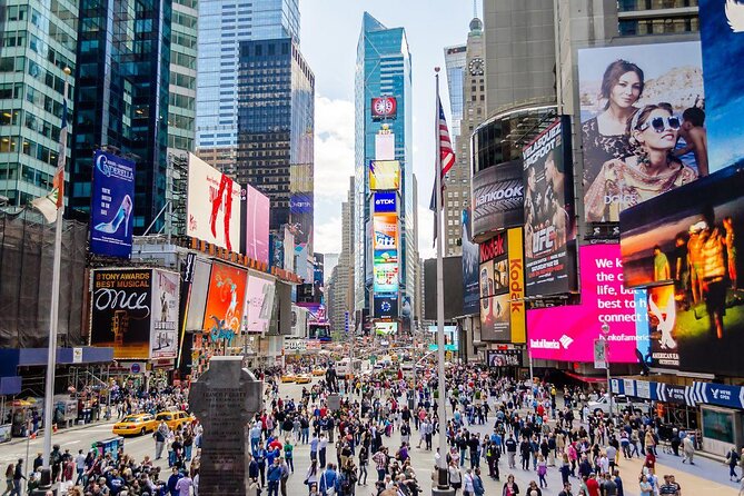 NYC Professional Photoshoot and Walking Tour with Private Guide - Key points to know before booking