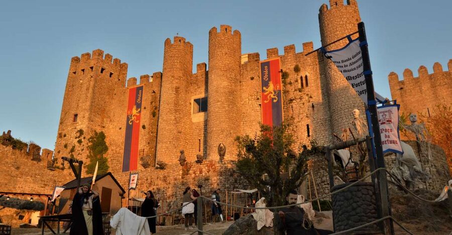 Óbidos: Medieval Tales & Secrets Spots Guided Walking Tour - How The Two-Hour Route Works