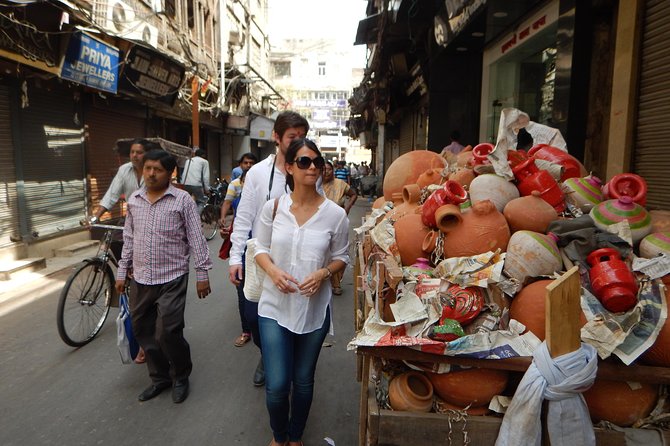 Old Delhi Food, Heritage&Cultural Walk with Rickshaw ride to Masterji Kee Haveli - What makes the guides valuable