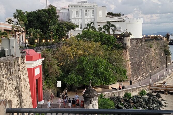 Old San Juan Walking Tour - San Cristóbal and the city’s defensive walls