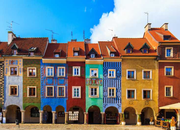 Old Town Poznan: Guided Walking Tour in English - Starting at Liberty Square beside the fountain