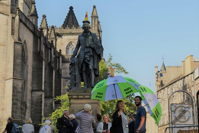 Old Town Walking Tour History and Tales in Edinburgh - The guides make or break the experience