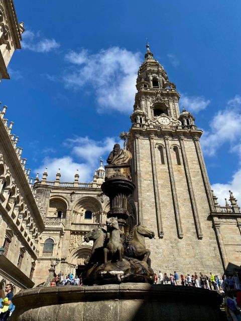 Old town walking tour in a small group - Plaza Cervantes and the feel of everyday Santiago