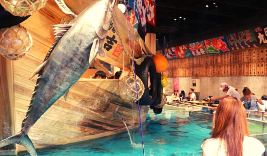 Osaka: Hotspots & Hidden Gems Walking Tour Private or Group - Why the private four, five, and seven-hour tours cost more
