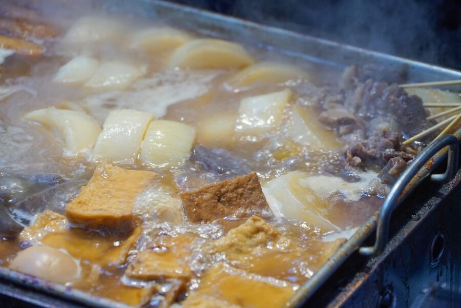 Osaka: Kuromon Market Food Walking Tour (6 stops, 6 tastes) - Why this is a good first food tour in Osaka