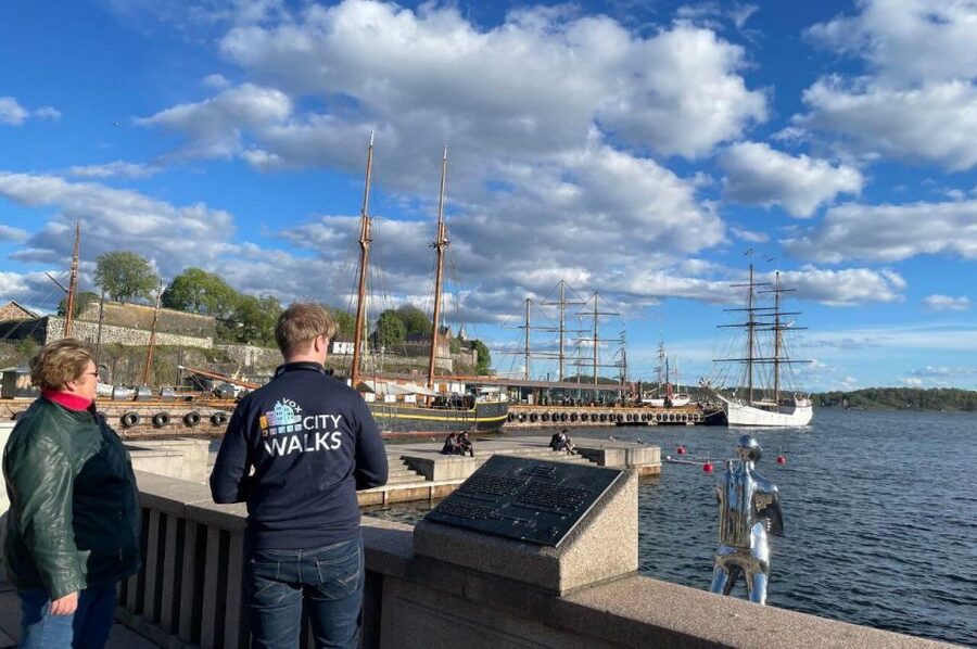 Oslo: Best of Oslo Walking Tour - Christiania Torv and the city’s former name