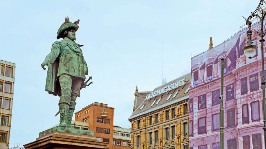 Oslo: Best of Oslo Walking Tour - From Karl Johan Street to the Norwegian Parliament