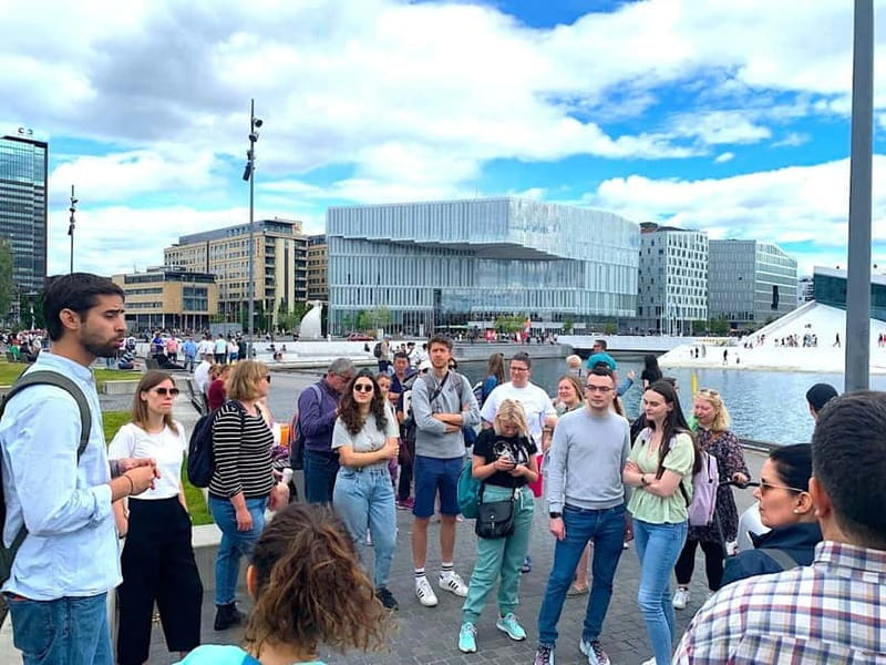 Oslo: Guided Walking Tour of Central Oslo with Local Guide - Meeting the guide beside Oslo’s famous Tiger