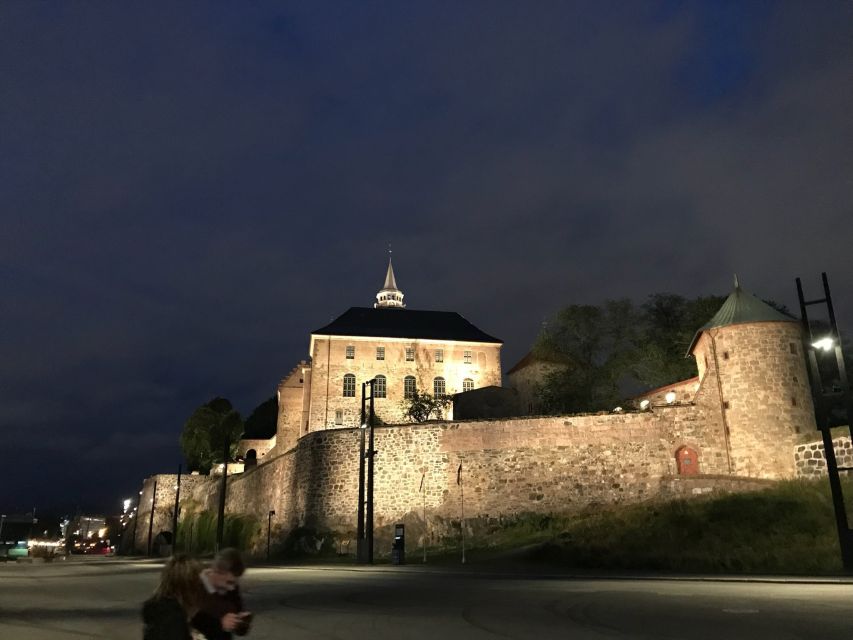Oslo: Historic Myths & Legends Evening Walking Tour - What this Oslo evening walk actually offers