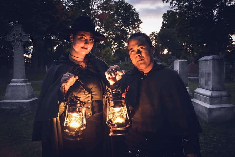 Ottawa: Haunted Night Walking Tour - Grant House and the appeal of a real location
