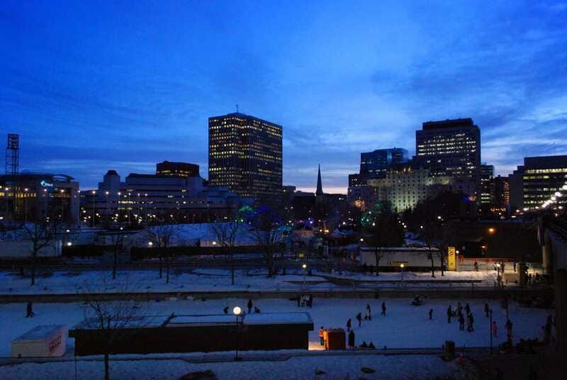 Ottawa: Private Walking Tour with a Local - Accessibility, language, and practical details