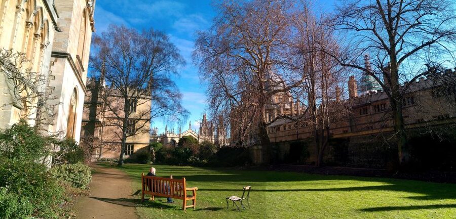 Oxford: C.S. Lewis & J.R.R. Tolkien Guided Walking Tour - Exeter College as the Tolkien alternative