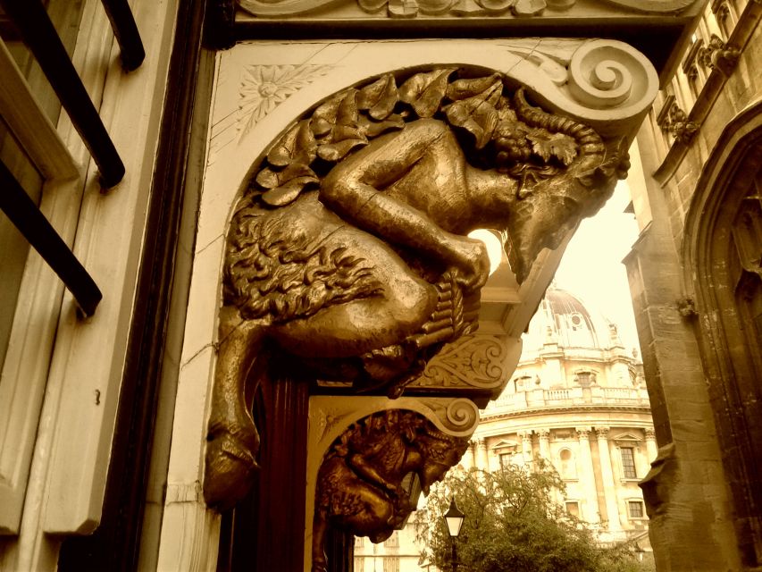 Oxford: C.S. Lewis & J.R.R. Tolkien Guided Walking Tour - What the guides do particularly well