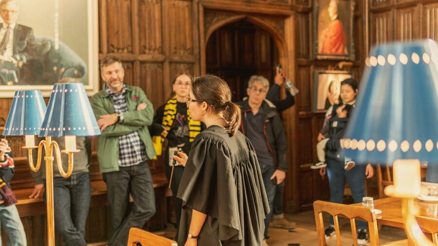 Oxford: Harry Potter Walking Tour Including New College - Film facts, literary links, and the Oxford behind the magic
