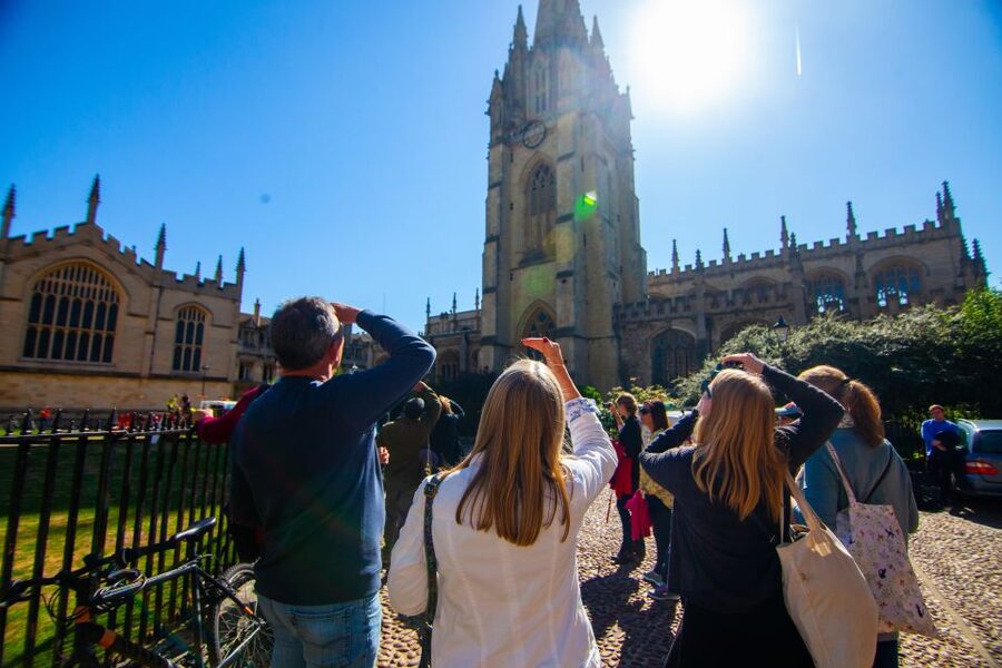 Oxford: University and City Walking Tour with Alumni Guide - All Souls, Trinity, Oriel, Hertford, and Merton