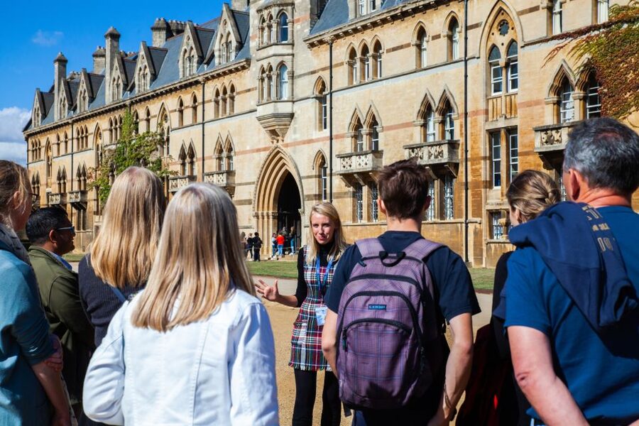 Oxford: University Walking Tour with Christ Church Visit - Sheldonian Theatre and the student view of ceremony