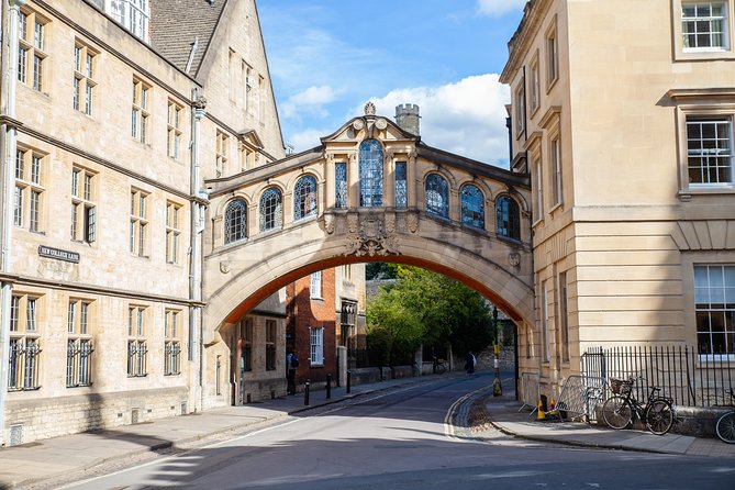 Oxford University Walking Tour With University Alumni Guide - St. Mary the Virgin and the center of Oxford’s academic life