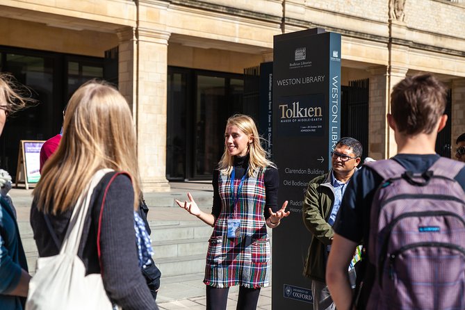 Oxford University Walking Tour With University Alumni Guide - The Divinity School and the Harry Potter connection