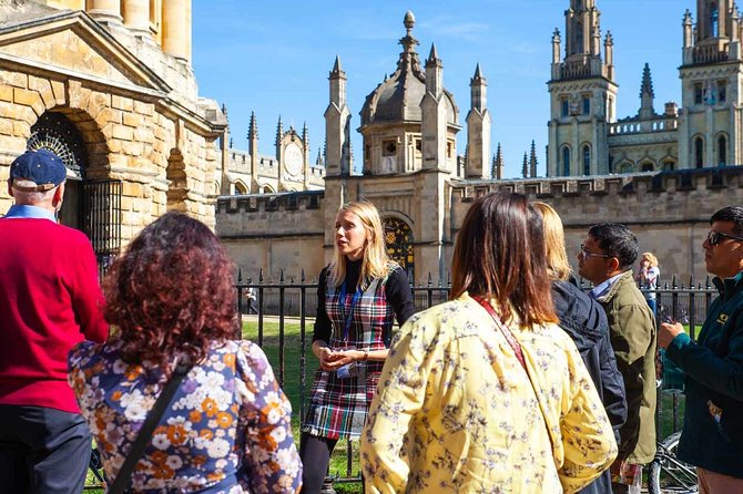 Oxford University Walking Tour With University Alumni Guide - Merton College and the oldest-college argument