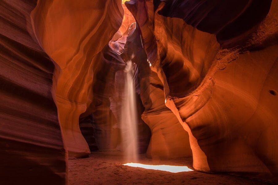 Page: Lower Antelope Canyon Walking Tour with Navajo Guide - The largest cavern and slices of blue sky