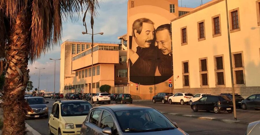 Palermo: Anti-Mafia Heroes Evening Walking Tour - Starting beside Falcone’s birthplace
