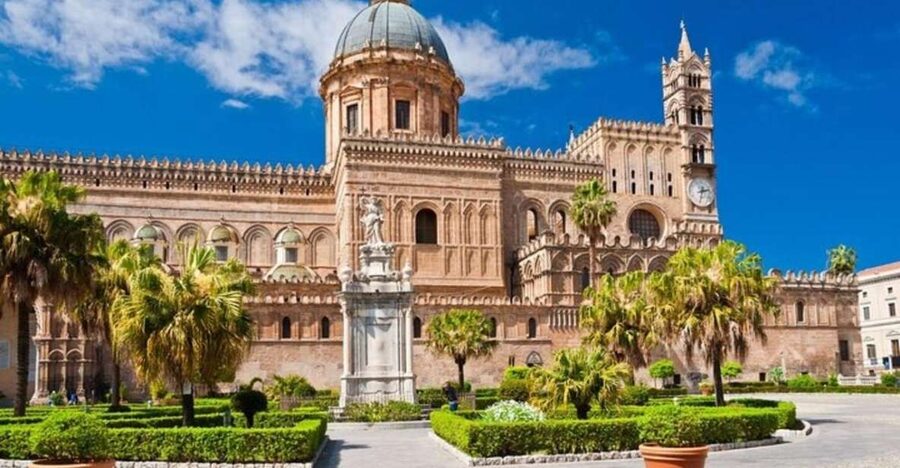 Palermo : Historic Markets & monuments Walking Tour - Teatro Massimo, Palermo’s grand public stage