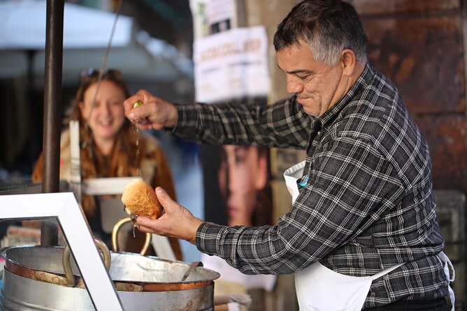 Palermo Original Street Food Walking Tour by Streaty - Finishing with dessert near the waterfront