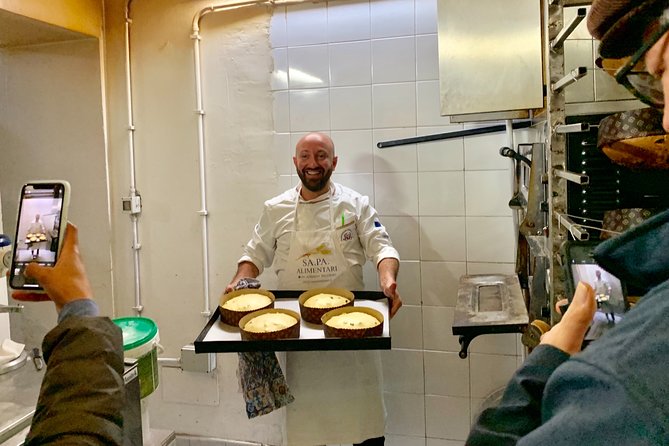 Palermo Original Street Food Walking Tour by Streaty - How the guides shape the experience