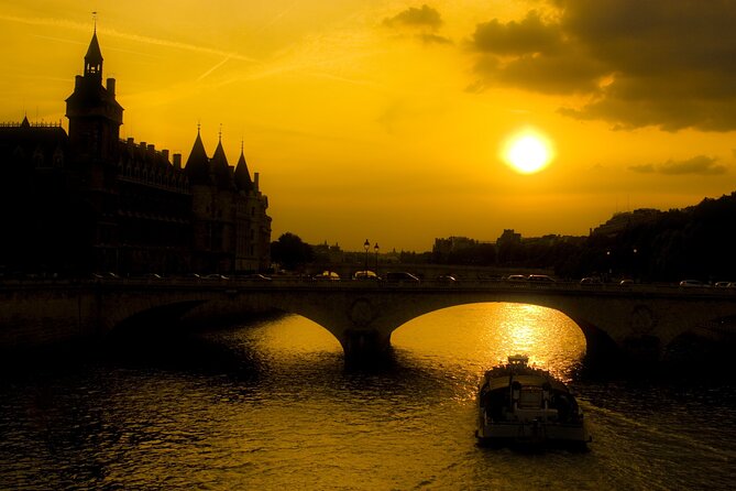 Paris by Night Walking Tour: Ghosts, Mysteries and Legends - Walking distance, pace, and group size